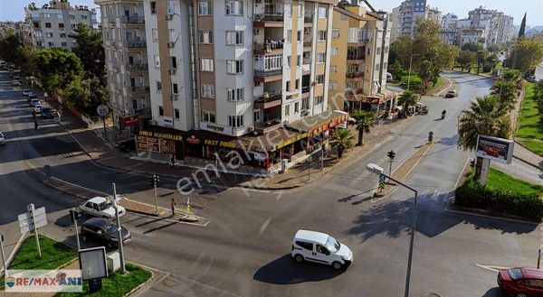 Antalya Soğuksu Palmiye Caddesi 'inde Devren Kiralık Pastane