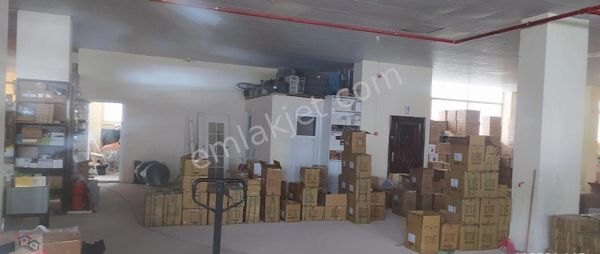 Arnavutköy hadımköy atatürk sanayi sitesinde satılık kupon yerimiz var 900 m2 satılık