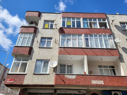  ARIKOĞLUNDAN BARBAROSTA 2+1 100M2 ÇİFT CEPHE 3 CÜ ARAKAT DAİRE