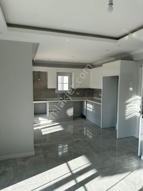  BARUT GAYRİMENKUL'da GELİŞİM MAH KAÇIRILMAYACAK FIRSAT 3+1 HAVUZLU VİLLA