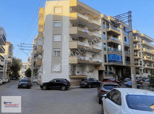 KARŞIYAKA ATAKENT YALI MAHHALLESİNDE SATILIK ÖNÜ AÇIK FERAH 3+1