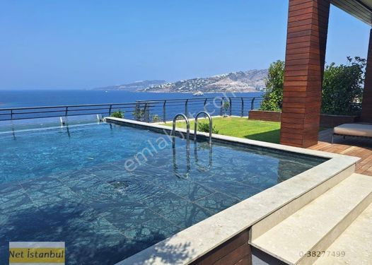 Bodrum Yalıkavak Tilkicikkoyumda Denize Sıfır Bahçeli Satılık Villa
