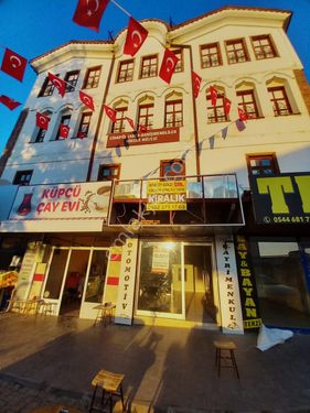  TOKAT NİKSAR'DA ADALET GOLD GROUP EMLAK'TAN KİRALIK DÜKKAN 