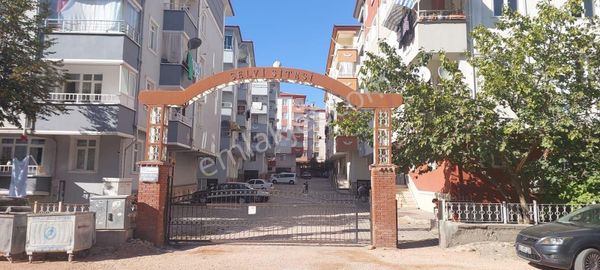 VADİ EMLAK'TAN ESENTEPE DE 3+1 SİTE İÇİ SATILIK DAİRE