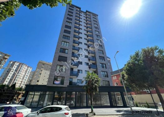 POYRAZ'DAN KOZYATAĞI'NDA KOZZY AVM YE YAKIN YENİ BİNADA SATILIK 2+1 DAİRE