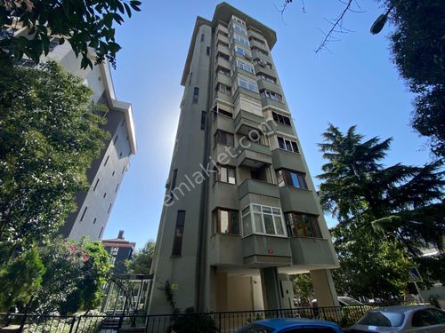 ÇİFTEHAVUZLARDA BAĞDATA 2.BİNADA KATTA TEK SATILIK 3 BALKONLU ŞÖMİNELİ 3+1 DAİRE