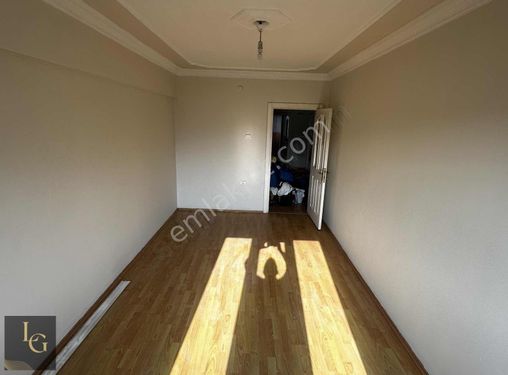 LİDER GAYRİMENKUL'DEN 150m2 3+1 ARA KAT DAİRE