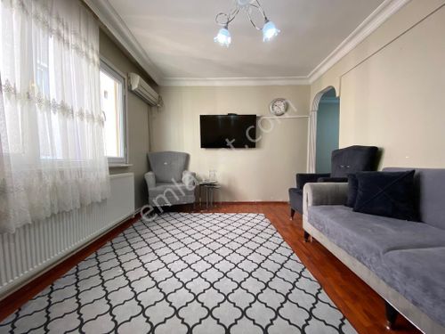  Güngören Mareşal Çakmak Mah Satılık 2+1 Daire 5 Kat Masrafsız