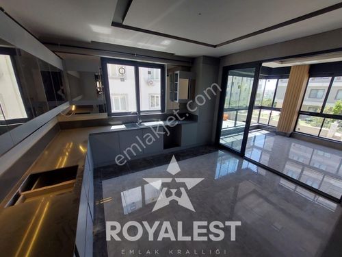   ROYALEST TEN OSMANGAZİ DE 3,5+1 FIRSAT DAİRE