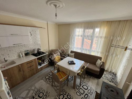 AKÇAY BARIŞ EMLAKTAN EŞYALI 2+1 KİRALIK DAİRE