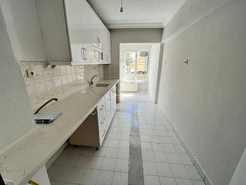  YİĞİT EMLAKTAN FIRSAT DAİRESİ 3+1 KAT KONUMUNDA SİTE İÇİNDE