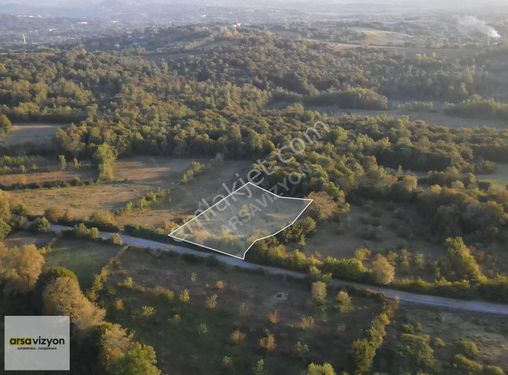 ÇAYCUMA, SERDAROĞLU KÖYÜNDE EV YAPIMINA UYGUN YOL KENARI ARAZİ