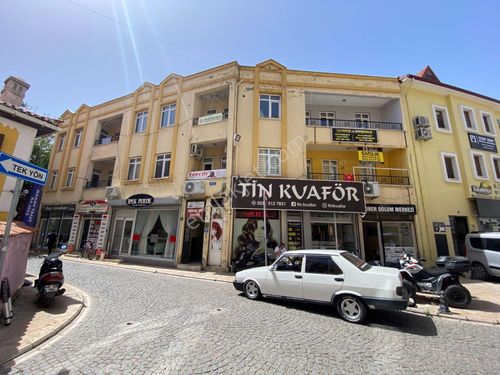Milas Hacıilyas Mahallesi Çarşı Merkezinde Satılık Ofis