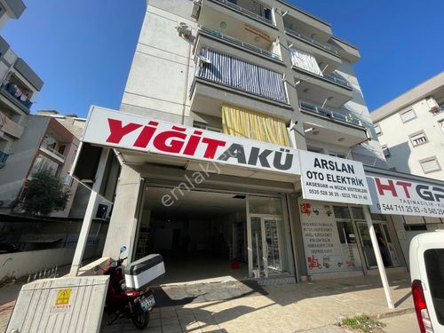  İzmir Menderes Merkezde Satılık Geniş Dükkan