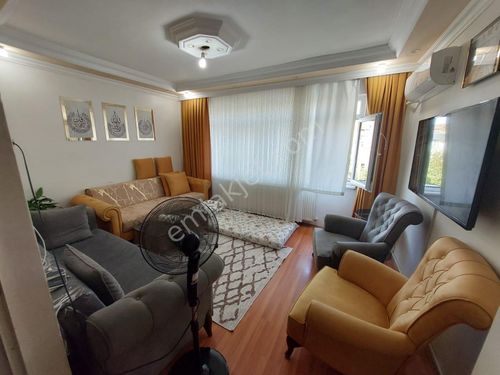  AKŞENDEN FATİH MEVLANAKAPIDA 2.KAT 2+1 80M² SATILIK DAİRE