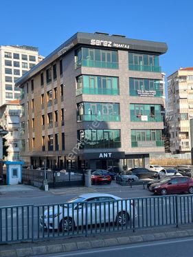  Fenerbahçe'de Satılık Yeni Dükkan