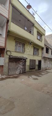 Gaziantep güneş mahallesinde satılık 3 katlı müstakil ev 