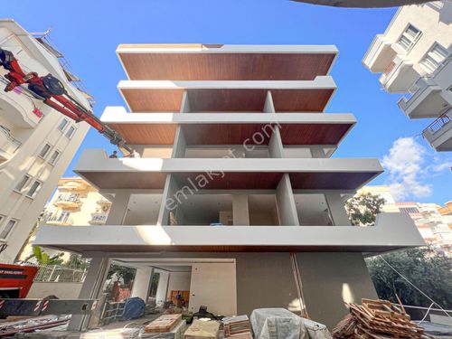  ALANYA MERKEZDE SATILIK DENİZE SIFIR 2+1 DAİRE