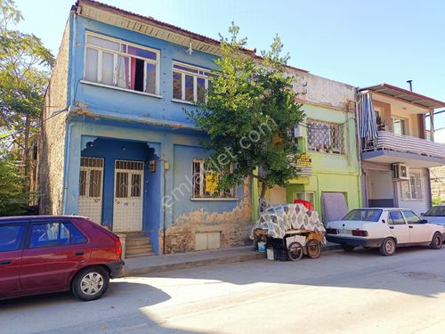 Manisa Alaşehir Yenice mah. 2 Katlı Müstakil ev Satılık 