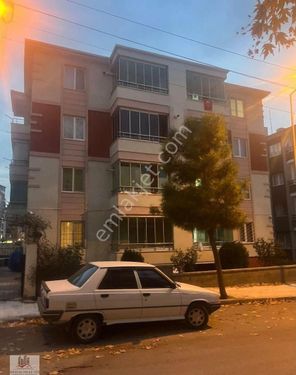 ARKADAŞ EMLAKTAN SATILIK SALI PAZARI CİVARI 2+1 DAİRE