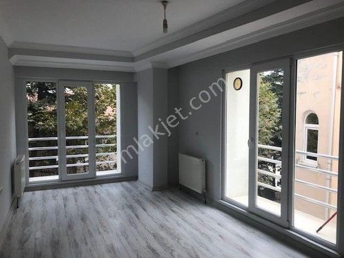  Kiralık 1+1 sahibinden cadde ye yakın 