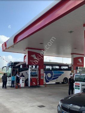Satılık 26 yillik petrol ofisi