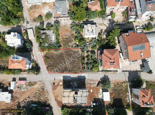 YENİKÖY MERKEZDE KAYMAKAMLIĞIN ARKASINDA 814 M2 0.80 EMSAL 5 KAT