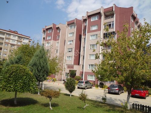  Yıldızkent  Çobanyıldızı sitesinde satılık ara kat güneybatı cephe daire