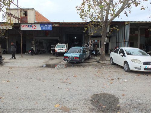 Akhisar Marangozlar Sanayi Sitesinde 140 M2 Batarlı Dükkan