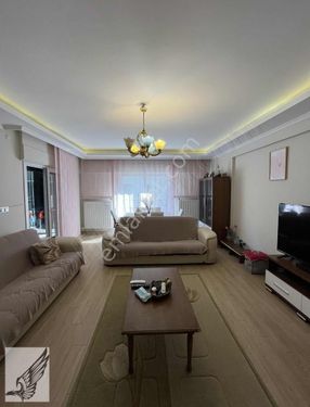 ÇARŞI MERKEZİNDE KAPALI MUTFAK 3+1 SATILIK DAİRE