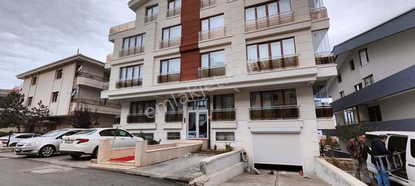 ÇANKAYA BÜYÜKESAT  SEYYAH SOKAKTA BAHÇE KATI SATILIK SIFIR 1+1 DAİRE