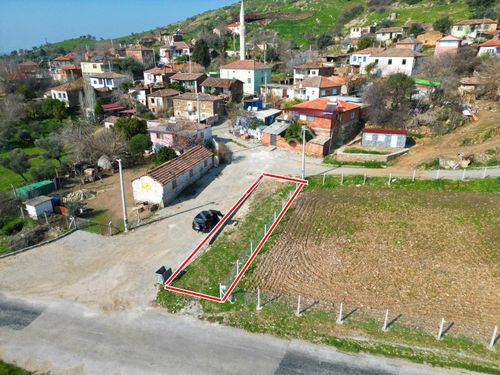 Bayındır satılık arsa buruncuk köyü 100 m2 %40köy içi imarlı çift yol cepheli tek tapu