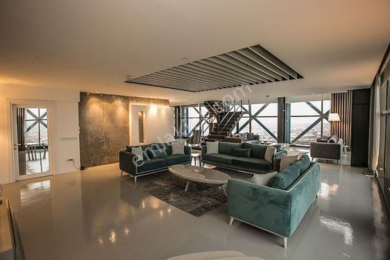  The Ritz Carlton' da Mobilya Full Manzaralı Penthouse