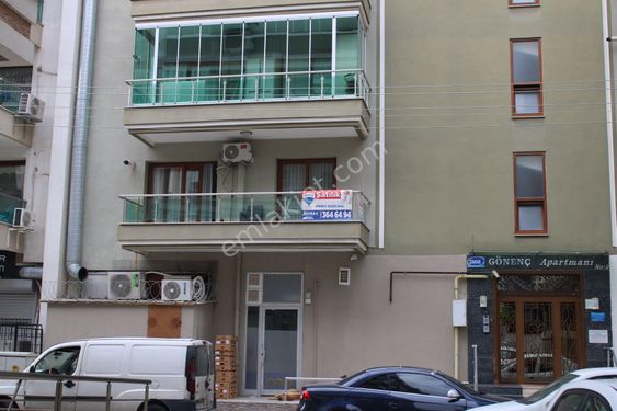  Karşıyaka Yalı mahallesinde Zübeyde Hanım Başkent Hastanesi Karşısında 2+1 Satılık Daire