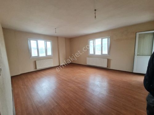 MENEMEN KOYUNDERE 3+1 140 M² KİRALIK DAİRE