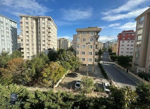 Ataşehir Erguvan Platin Evleri Boş Durumda 3+1 Satılık Daire
