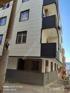  AYDEM EMLAKTAN SATILIK  ACİL ACİL DAİRE ARA KAT 3 ODA 110 M2 