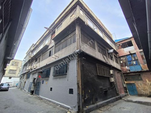 Bayrampaşa Yenidoğan sanayi'de satılık komple bina 