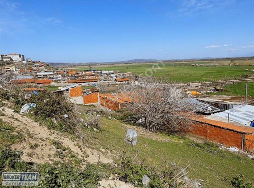 MERKEZDE OKUL VE KURUMLARA 400 M MESAFEDE KONUT İMARLI ARSA