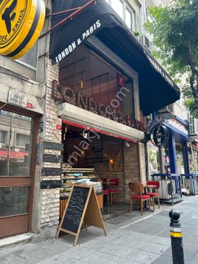 İstanbul Fatih'te Cadde Üzerinde Satılık Fırsat Dükkan