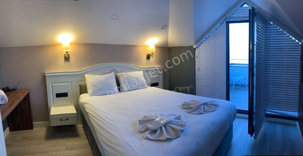   White golden suite hotel (ktü-forum-havalımanı)7/24