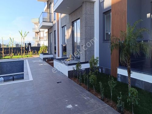 ANTALYA ALTINTAŞ'DA DENİZ MANZARALI SATILIK 1+1 BAHÇE KATI DAİRE