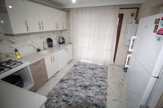  KRC'DEN HÜREL MAHALLESİNDE ÖN CEPHE GENİŞ 2+1 SATILIK DAİRE