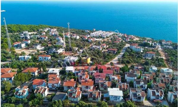 KAÇMAZ EMLAK Antalya Demre Büyükkum mah. site içinde satılık villa