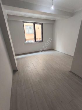 İSTANBUL KAĞITHANE ÇELİKTEPE MAHALLESİ MERKEZİ KONUMDA SATILIK SIFIR KOT 1 DAİRE 1+1 65 M2