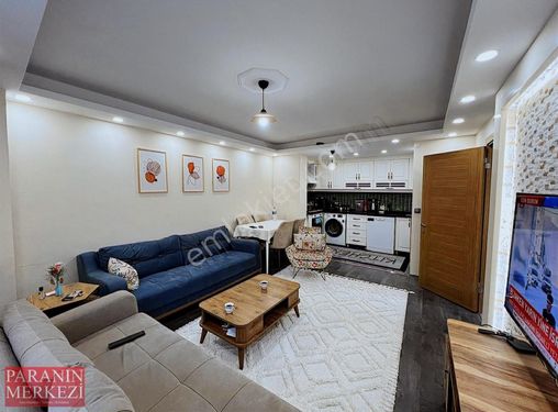 CADDE ÜZERİNDE-OTOPARKLI-95m2 GENİŞ 2.5+1 KAÇIRILMAYACAK DAİRE