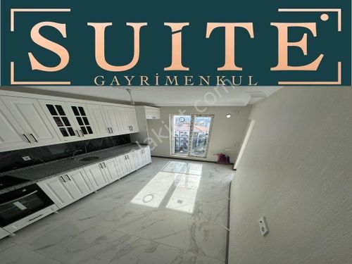  ANKARA MANZARALI SIFIR LÜX YAPILI KAÇIRILMAZ DAİRE GİYİNME ODASI VS. 3+1 GENİŞ METREKARE