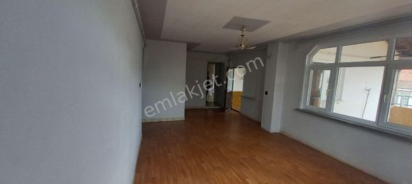 ESENLER KEMER MAHALLESİNDE KİRALIK DAİRE 