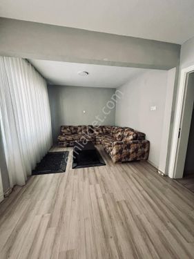 Üçyol Metro Girişi Uygun Fiyatlı 1+1 Ve 2+1 Kiralık Daire