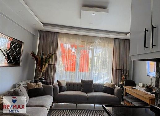 Sefaköy İnönü Mahallesi 2+1 80m2 Satılık Kullanışlı Boş Teslim